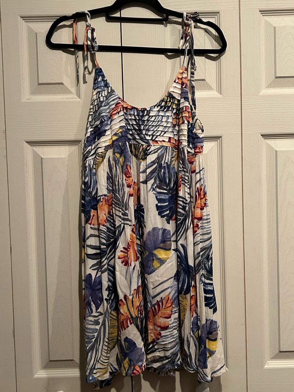 Women’s Ripcurl Tie-Strap Dress - White with Blue & Yellow Floral Print